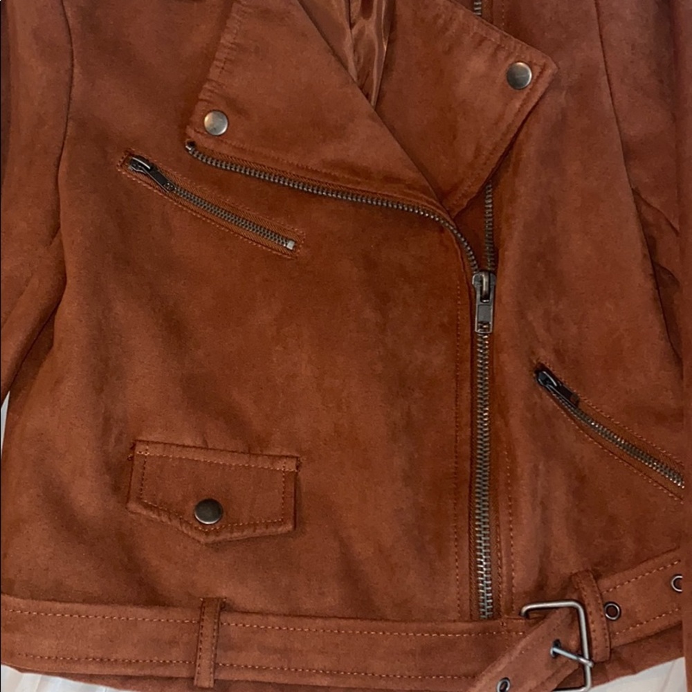 Jacket - Picture 2 of 3